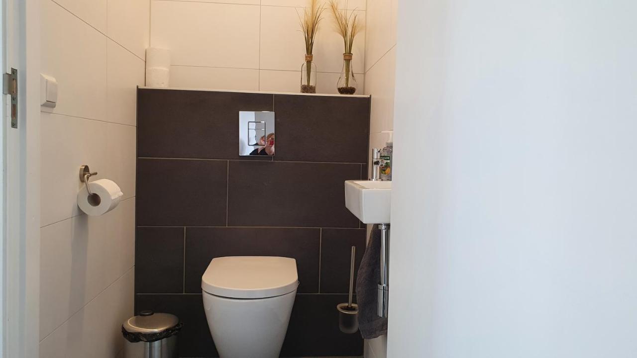 Luxe Zomerwoning Met Omheinde Tuin Voor Hond En Kinderen Dirkshorn Bagian luar foto