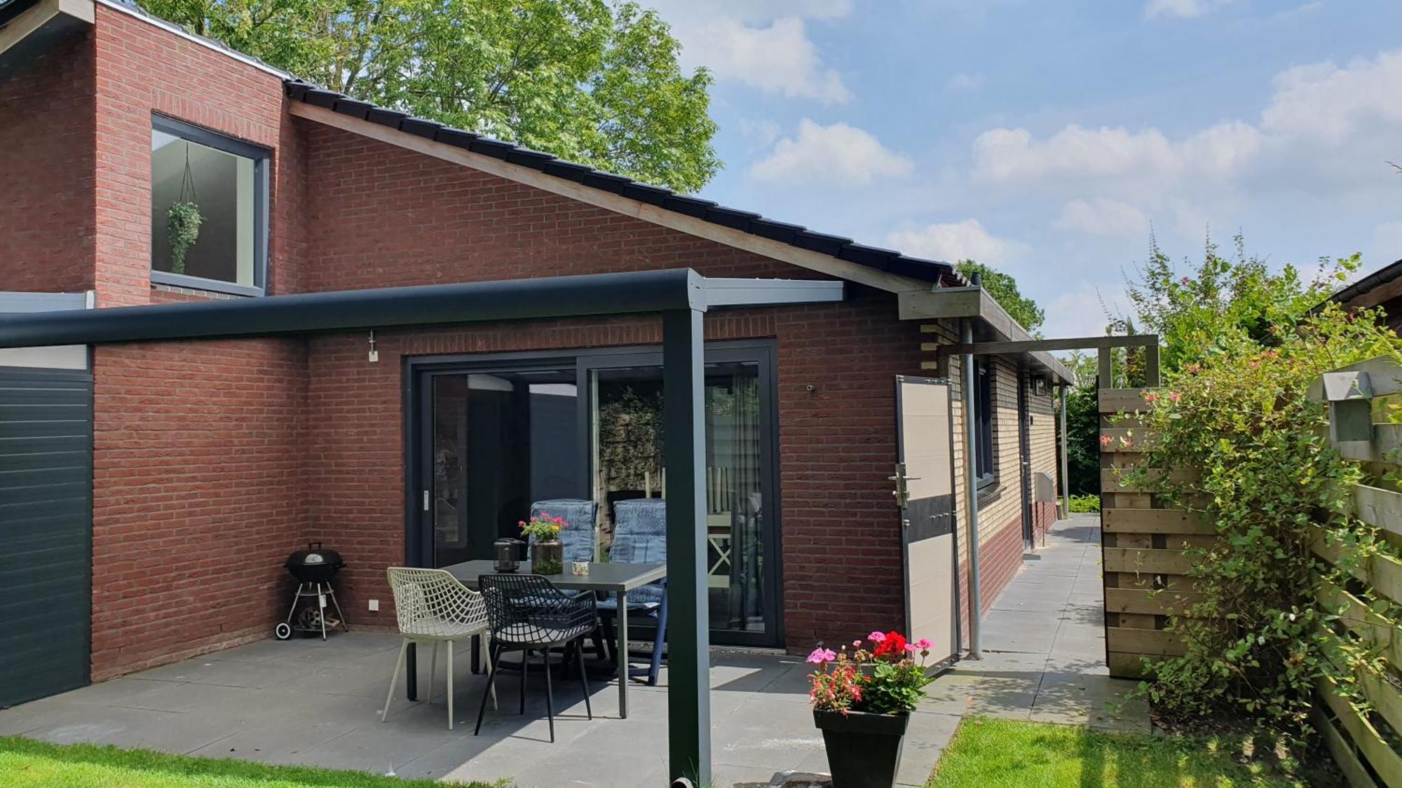 Luxe Zomerwoning Met Omheinde Tuin Voor Hond En Kinderen Dirkshorn Bagian luar foto